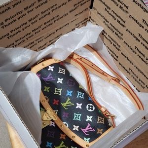 Meet your Posher, Lexi